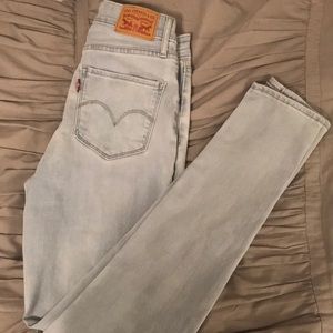 Levi’s High Rise Skinny Jeans